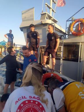 Şişme botla denizde mahsur kalan 3’ü çocuk, 4 kişi kurtarıldı