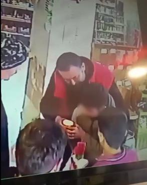 Nefes borusuna yiyecek kaçan öğrenciyi Heimlich manevrasıyla kurtardı