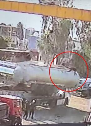 Şırnak’ta 2 işçinin yaralandığı vinç kazası kamerada
