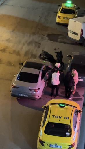 Şişli’de sokaktaki tartışma sonrası kendini yerden yere atan kadın direği yumrukladı