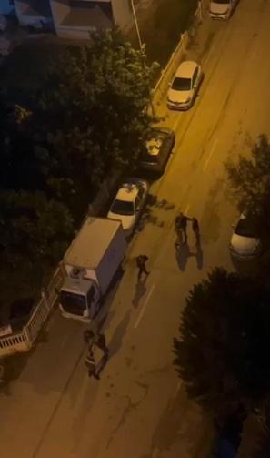 Sokaktaki kavgada pompalı tüfekle havaya ateş etti