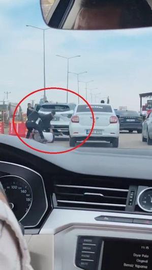 Diyarbakır’da trafikte yol verme kavgası kamerada