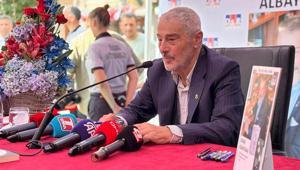 Gazeteci-yazar Sadık Albayrak, okurlarıyla buluştu