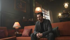 Siz hepiniz Eşref Tek