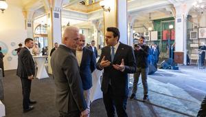 KÜME, Karaköy Palas’ta Mümkün temasıyla ArtıKÜME 2025 ve ODAK sergilerini tanıttı