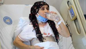 Diyalize bağlı geçen 30 yıldan sonra hem böbreğine hem de özgürlüğüne kavuştu