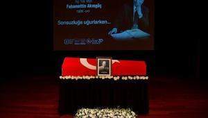 İKÜ’de Fahamettin Akıngüç için anma töreni düzenlendi