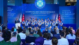 İstanbul Medipol Üniversitesini tercih eden YKS şampiyonları konuştu