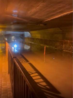 Bursada sağanak hayatı olumsuz etkiledi; bazı alt geçitler suyla doldu