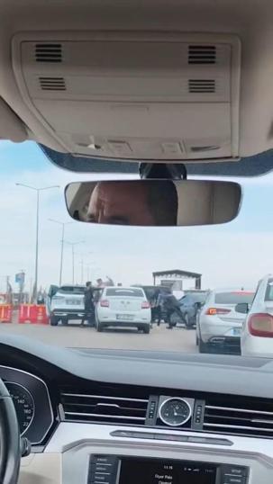 Diyarbakır’da trafikte yol verme kavgası kamerada