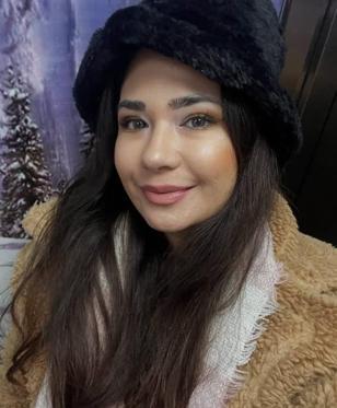 Trafikte takip edip sıkıştırdığı belediye meclis üyesinin otomobiline saldırdı; o anlar kamerada