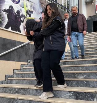 Haklarında 12 yıl hapis cezası bulunan 2 firari hükümlü yakalandı