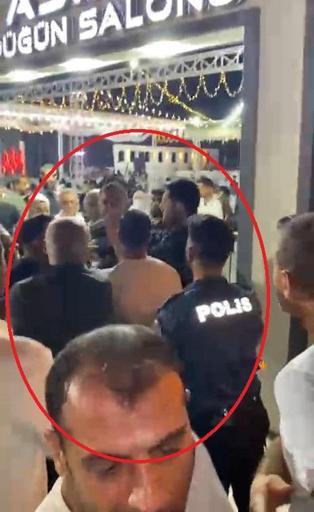 Düğünde silah sıkıldığı ihbarına giden polislerle davetliler arasında arbede