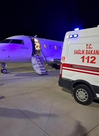 Kalp hastası bebek, ambulans uçakla sevk edildi