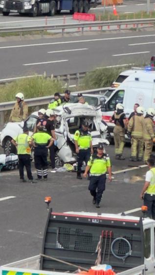 Kuzey Marmara Otoyolu Uskumruköyde kaza; 1i çocuk 3 ölü 5 yaralı