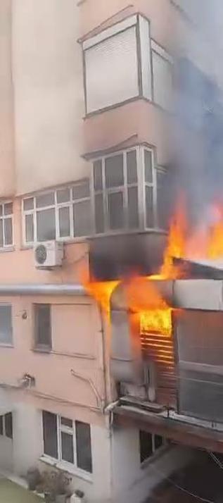 Mecidiyeköyde restoranın mutfağı alev alev yandı