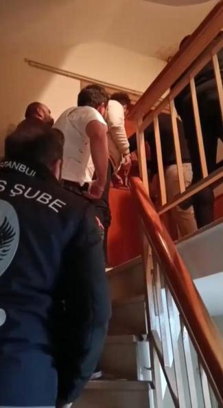 Üsküdar’da haraç istedikleri iş yerini kundaklamaya çalışırken yandı; 2 şüpheli tutuklandı