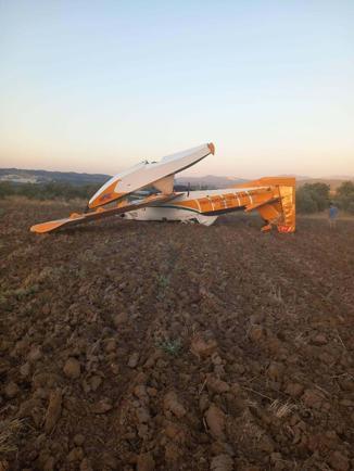 Muğlada kaza kırıma uğrayan uçak, helikopterle Ankaraya götürüldü