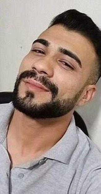 Kaza sonrası polis aracına alınan alkollü sürücü, sakladığı tabancasıyla intihar etti