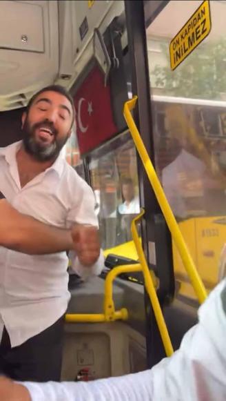 Kağıthane’de İETT otobüsünde karekod kavgası kamerada