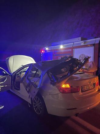 Mersin’de otomobil, kamyona çarptı: 1 ölü, 1 yaralı