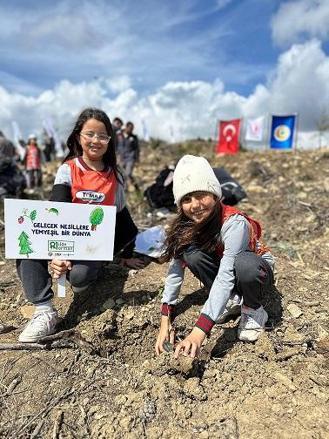 ‘81 İlde 81 Orman’ projesi ilkbahar dikimleriyle devam ediyor