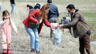 'Kuş Cenneti'nde bahar temizliği
