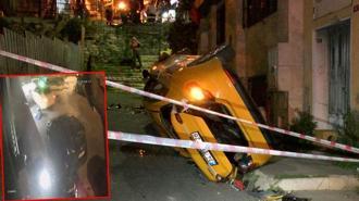 Şişli'de taksi, 10 metreden çıkmaz sokağa uçtu; o anlar kamerada