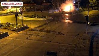 Bariyere çarpan otomobil alev aldı; kaza anı kamerada