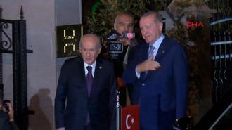 Cumhurbaşkanı Erdoğan, MHP Genel Başkanı Bahçeli’yi konutunda ziyaret etti