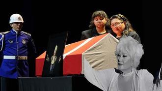 Muazzez Abacı için AKM'de tören düzenlendi