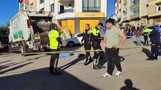 Sinop'ta sürücüsünün çöp kamyonuyla çarptığı kadın öldü