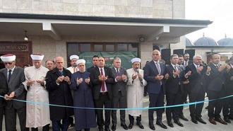 Bulgaristan'da yaptırılan Kırcaali Yeni Cami, törenle açıldı