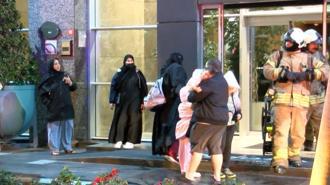 Sultangazi'de 27 katlı otelde yangın: 4 kişi hastaneye kaldırıldı