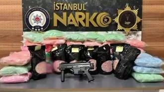 Avcılar'da eve uyuşturucu operasyonu; 601 bin uyuşturucu hap ele geçirildi