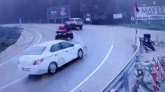 Kayganlaşan yolda virajda kazalar kamerada