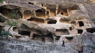 Gabar Dağı'ndaki '7 katlı apartman mağara' doğaseverlerin rotasına girdi