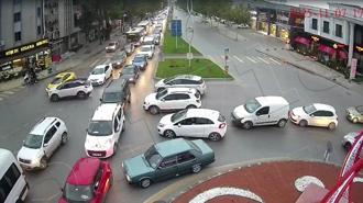 Sakarya'da, KGYS kameralarına yansıyan 4 kazadan 3'ü kavşaklarda