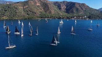 Ankara Yelken Kulübü’nün 25’inci yıl kupası Marmaris’te başladı