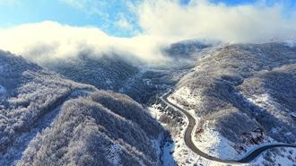 Geminbeli Geçidi'nde 'kar' güzelliği