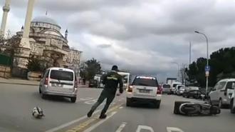 Ümraniye'de trafikteki yol verme kavgası kamerada
