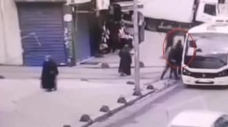 Esenler'de minibüste 'yankesicilik' yapan şüpheli yakalandı