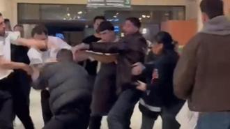 Maltepe’de AVM’de çıkan kavga kamerada