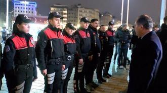 İstanbul İl Emniyet Müdürü Yıldız, yılbaşı için alınan tedbirleri denetledi