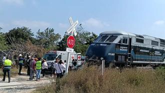 Meksika'da tren kazası: 13 ölü, 98 yaralı