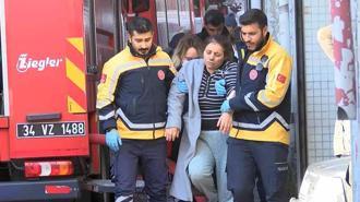 Şişli'de evinin yandığını gören kadın fenalaştı