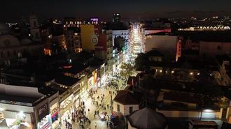 Yeni yıla saatler kala Taksim Meydanı havadan görüntülendi