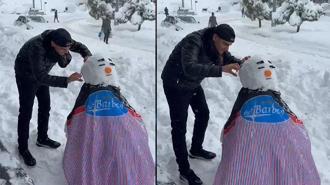 Şırnak’ta kuaför, kardan adamı tıraş etti