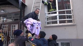 Evden ‘bebek ağlama sesi’ geldi, herkes seferber oldu