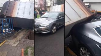 Sancaktepe’de çöp konteyneri otomobilin üzerine düştü